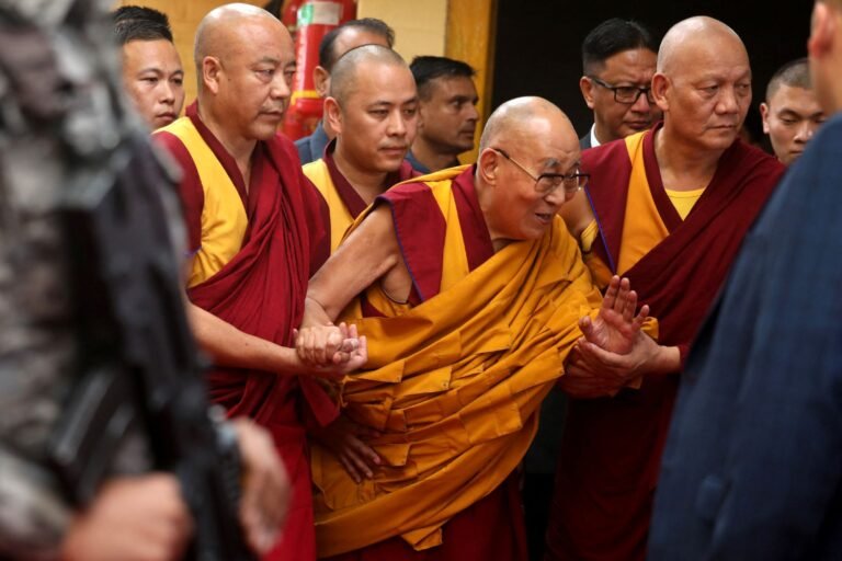 Tibet Pilih Kerajaan Dalam Buangan, China Kecam Proses Undian