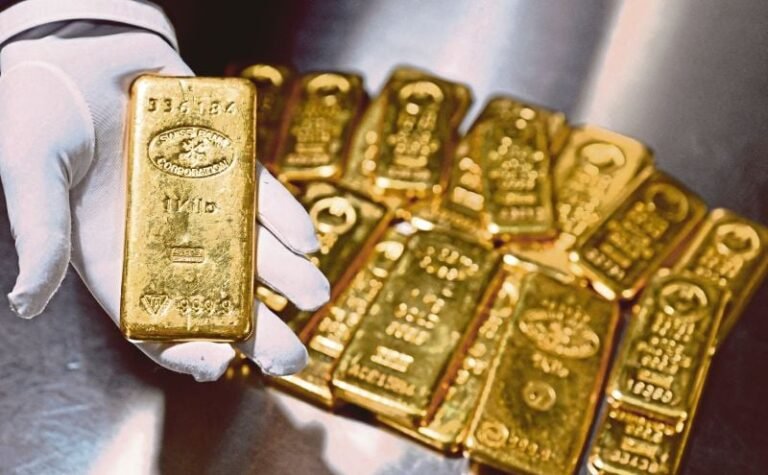 Futures Emas Ditutup Rendah, Mengikuti Prestasi COMEX