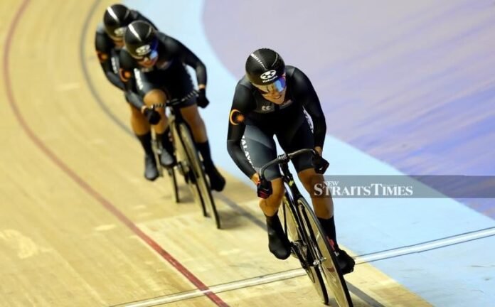 Berbasikal Trek: Wanita Malaysia Hampir Pecah Rekod Kebangsaan di Piala Dunia UCI