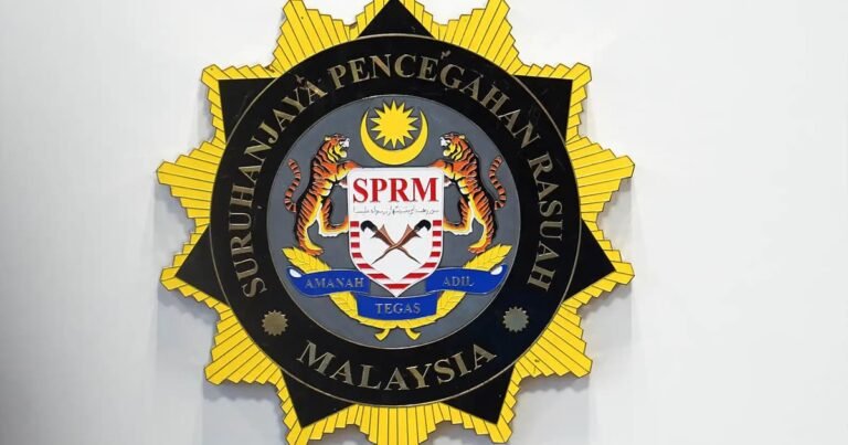 Bekas Pengarah Syarikat Telekomunikasi Ditahan Kerana Butiran Palsu