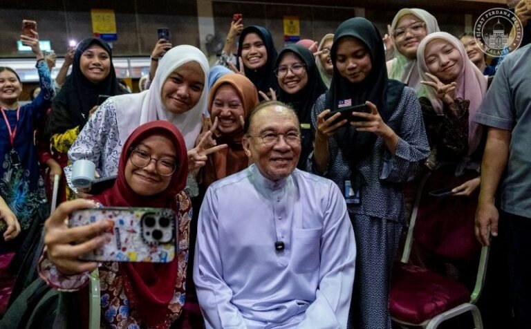 Reformasi Pendidikan Perlu Fokus kepada Bakat dan Modal Insan - Anwar