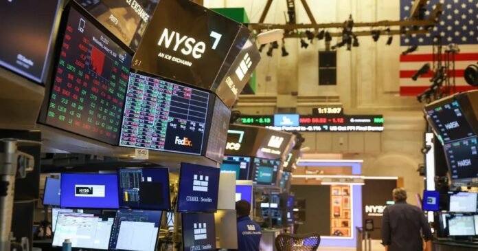 Analisis Dagangan Orang Dalam Menjelang Kenyataan Trump