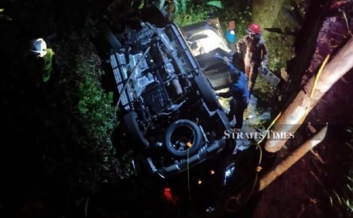 Jabatan Kerja Raya Laksanakan Kerja Baik Pulih Segera di Lokasi Kemalangan Tapah