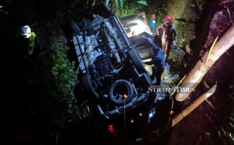 Jabatan Kerja Raya Laksanakan Kerja Baik Pulih Segera di Lokasi Kemalangan Tapah