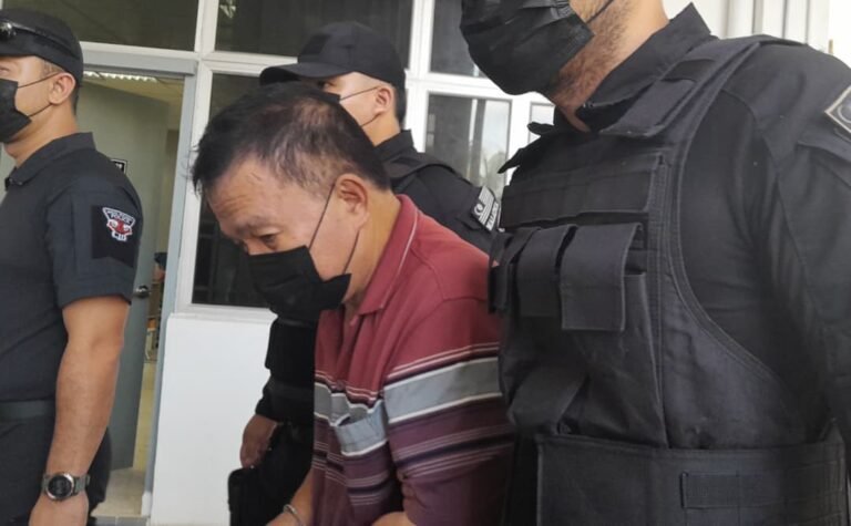 Warga Emas Didakwa Bunuh Tiga Individu di Kota Tinggi