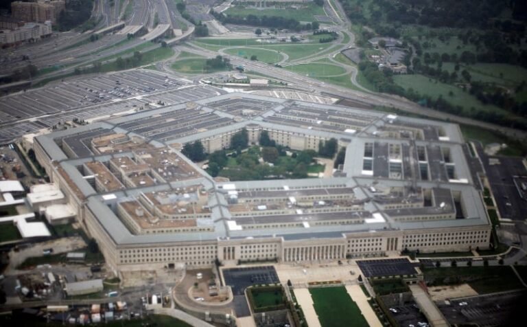 Pentagon Pertimbangkan Langkah Suspensi Sepanyol dari NATO