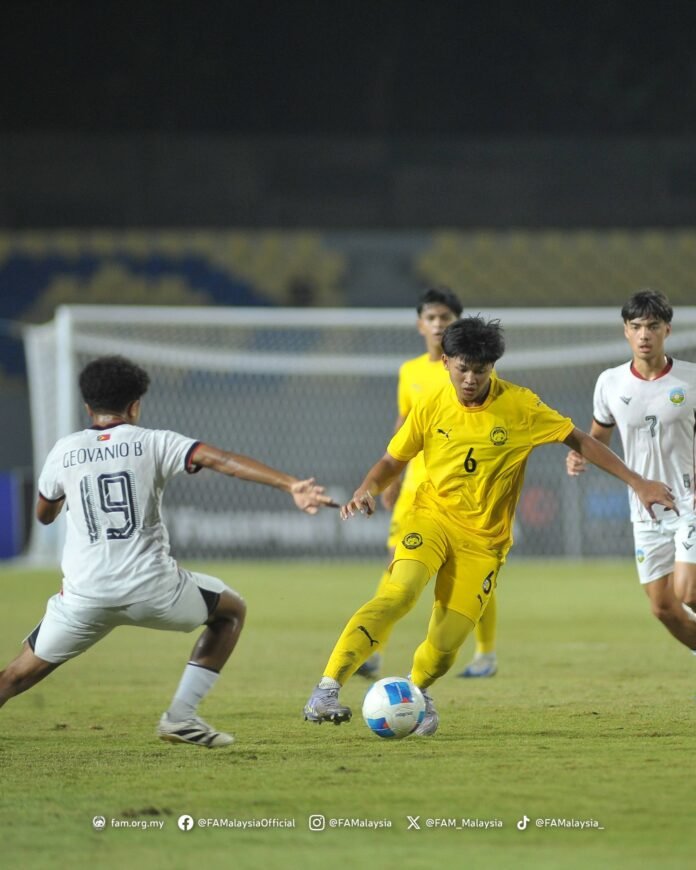 Shukor Motivasikan Skuad B-16 Negara Ke Pentas Final Piala ASEAN B-17 Shukor Motivasikan Skuad B-16 Negara Ke Pentas Final Piala ASEAN B-17