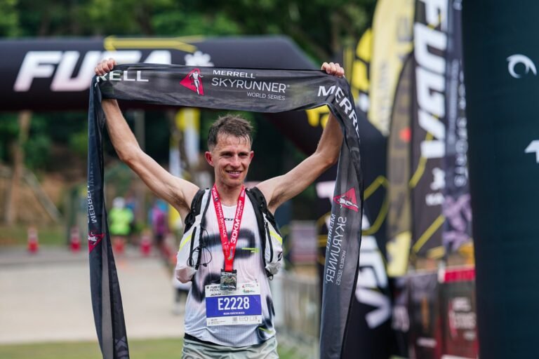 Nicolas Molina Menang Kategori 30km Pro Sky di Penang Skyrace