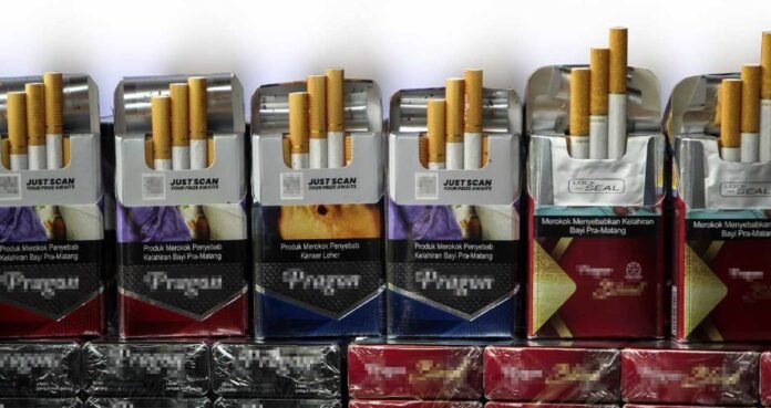 Sindiket Rokok Seludup Kuasai 60% Pasaran Malaysia Sindiket Rokok Seludup Kuasai 60% Pasaran Malaysia