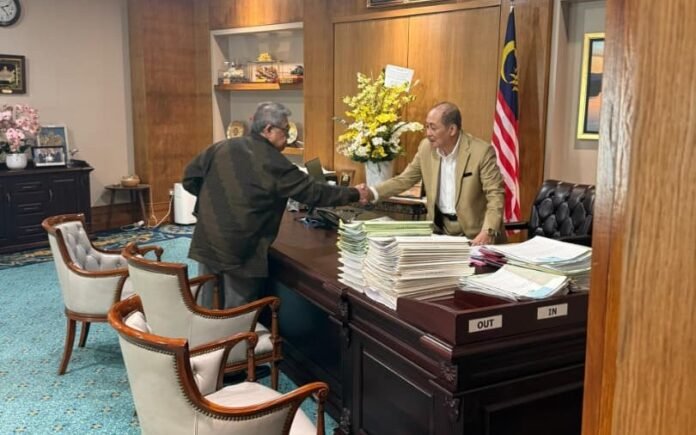 USNO Umum Peletakan Jawatan dari GRS