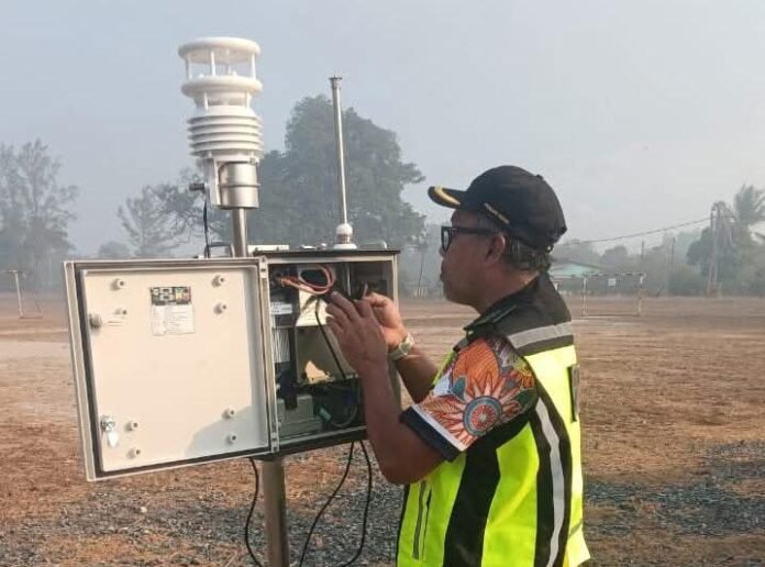 JAS Pantau Kualiti Udara Susulan Kebakaran Hutan 34 Hektar di Kuala Abang