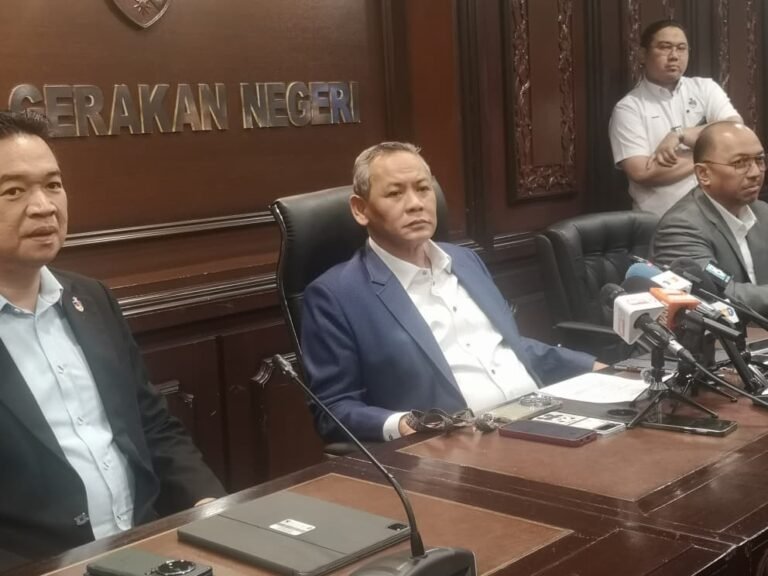 Aminuddin Terus Pimpin Kerajaan Minoriti Negeri Sembilan