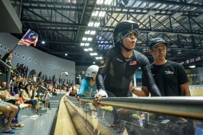 Kesilapan Taktikal Aisyah Punca Tersingkir di Piala Dunia Trek Kesilapan Taktikal Aisyah Punca Tersingkir di Piala Dunia Trek