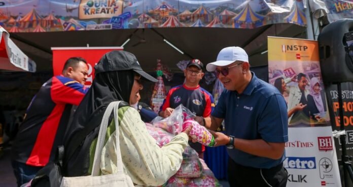300 Pek Beras Wangi Dihabiskan Dalam 10 Minit Di Karnival KJH X Mega JPJ MADANI