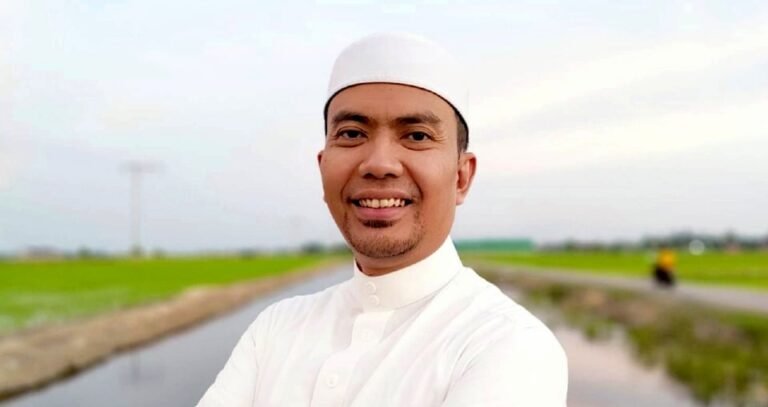 Amalan Peluk Anjing dalam Kalangan Umat Islam: Kekeliruan Hukum yang Timbul