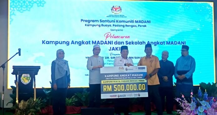JAKIM Seru Orang Awam Terus Bayar Zakat Walaupun Isu Penyelewengan