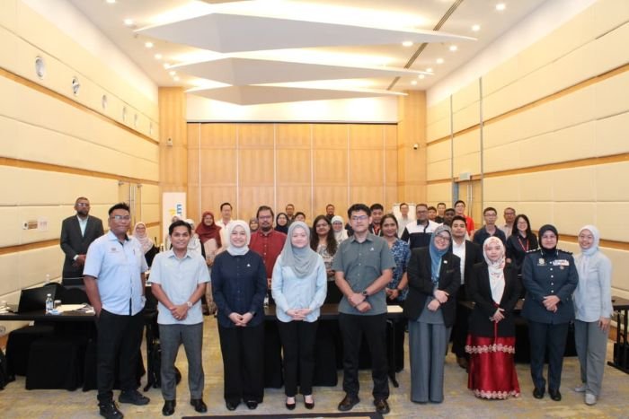 Dialog Keselamatan Pos Perkukuh Standard dan Akauntabiliti