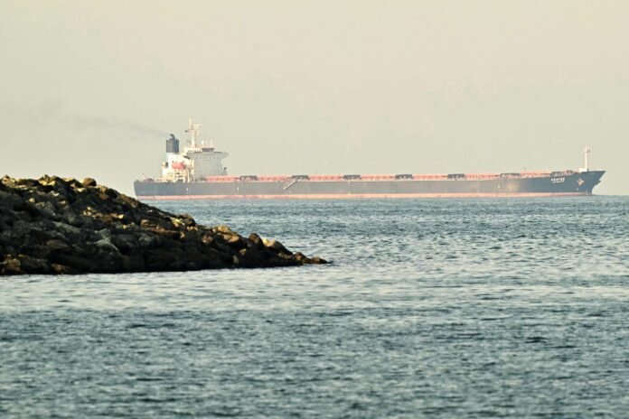 Kapal Lalui Selat Hormuz Dapat Kebenaran Iran