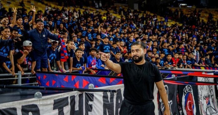 TMJ Seru Penyokong Terlibat Dalam Bola Sepak TMJ Seru Penyokong Terlibat Dalam Bola Sepak