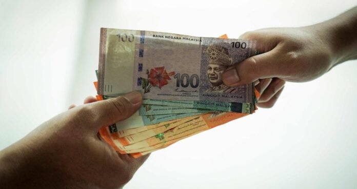 Lelaki Rugi RM415,000 Ditipu Tawaran Permit Haji dan Perniagaan Hotel Lelaki Rugi RM415,000 Ditipu Tawaran Permit Haji dan Perniagaan Hotel