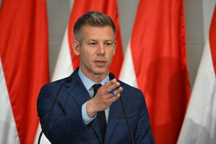 PM Baru Hungary Janji Kembalikan Aliran Dana EU