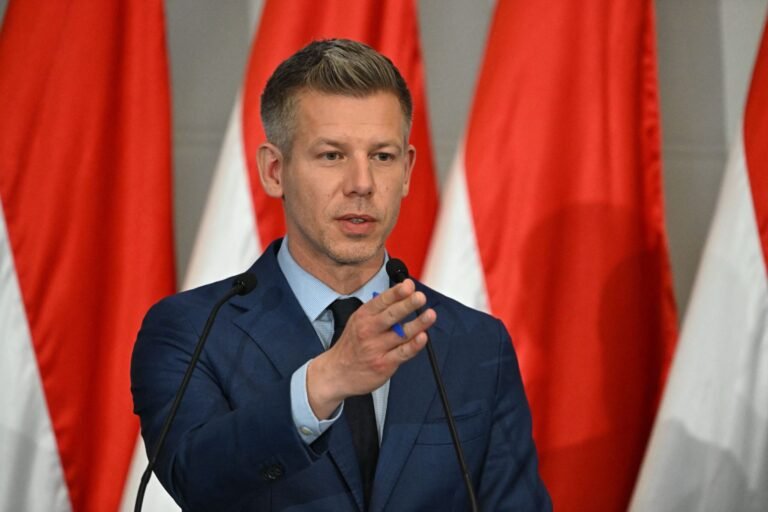 PM Baru Hungary Janji Kembalikan Aliran Dana EU