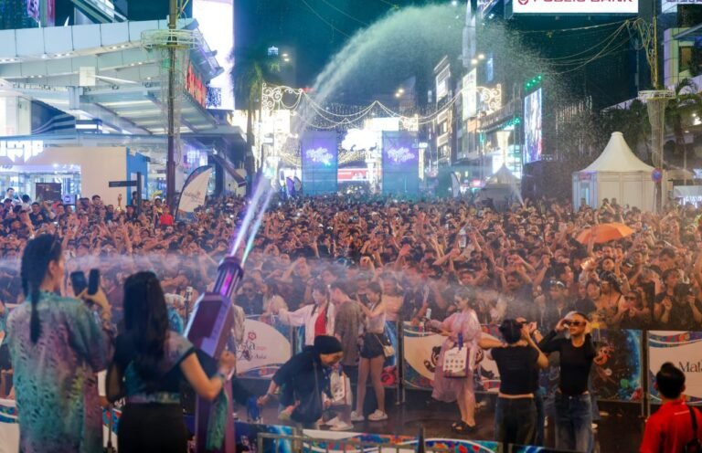 Persatuan Siam Malaysia Tegaskan Rain Wave Berbeza dengan Songkran
