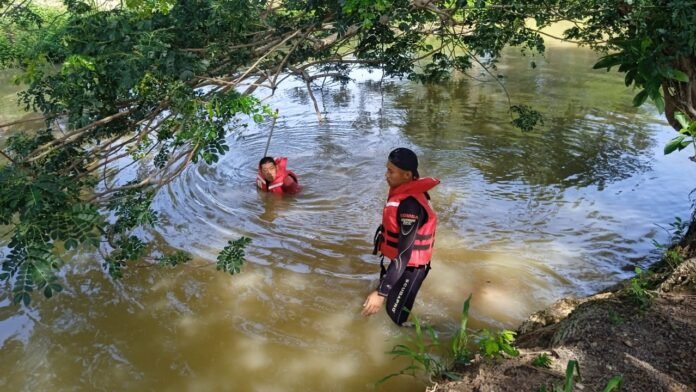 Warga Emas Hilang, Selimut Ditemui Dekat Tali Air Warga Emas Hilang, Selimut Ditemui Dekat Tali Air