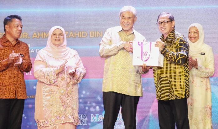 KKDW Jimat RM250 Juta untuk Subsidi Tenaga Rakyat