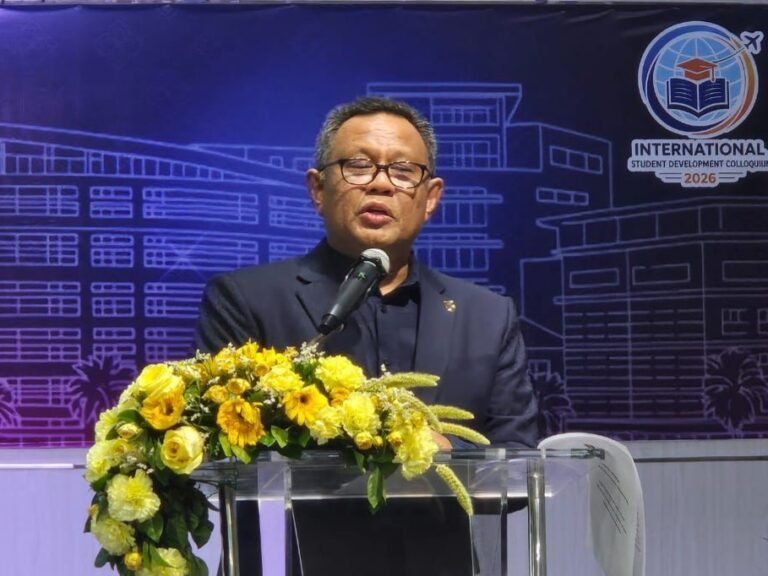 Universiti Perlu Beralih kepada Pembelajaran Digital untuk Keluarkan Graduan Berdaya Saing
