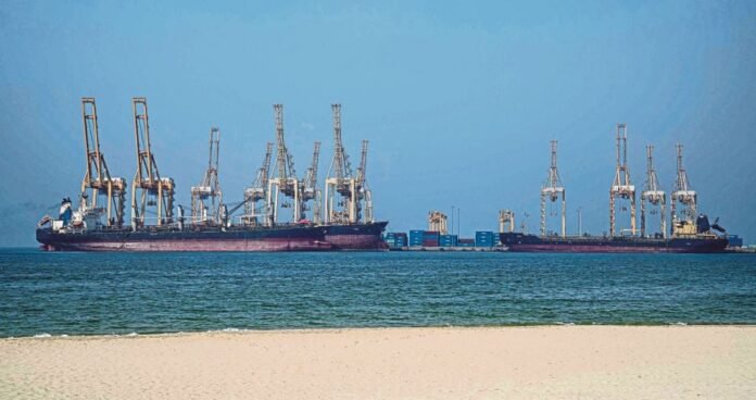 Trump Usaha Bentuk Pakatan Baru untuk Lindungi Selat Hormuz