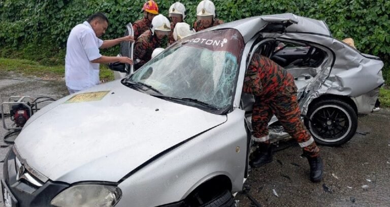 Kemalangan Tragis di Jalan Mersing: Dua Wanita Kehilangan Nyawa