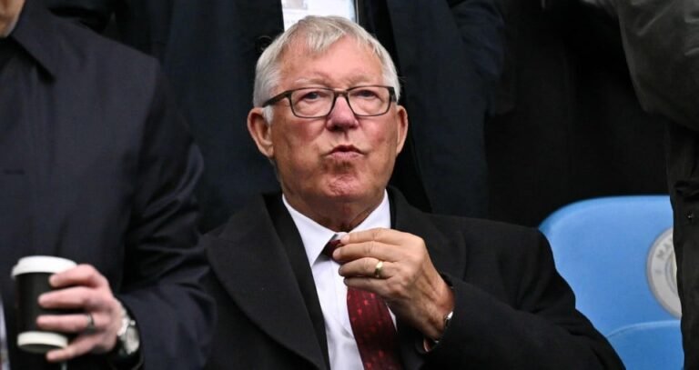 Sir Alex Ferguson Dikejarkan ke Hospital Ketika Menyaksikan Perlawanan